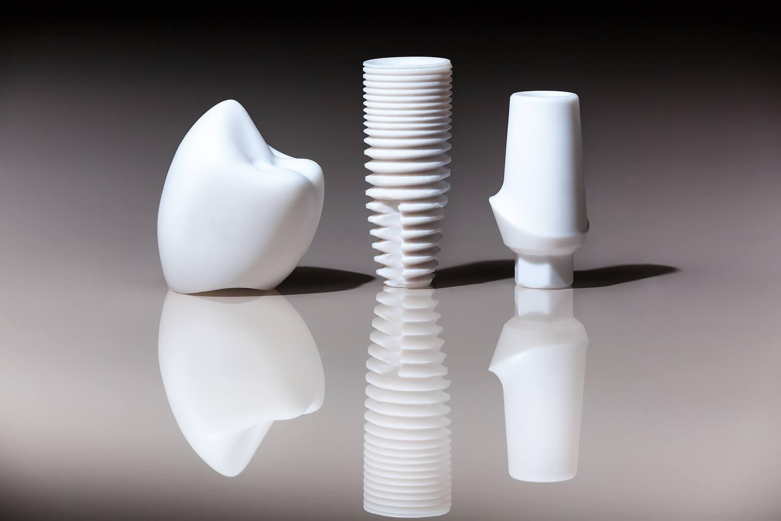 Need to Replace Teeth? Learn the Benefits of Zirconia Dental Implants